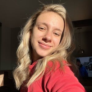 Meet your Posher, Marie-may